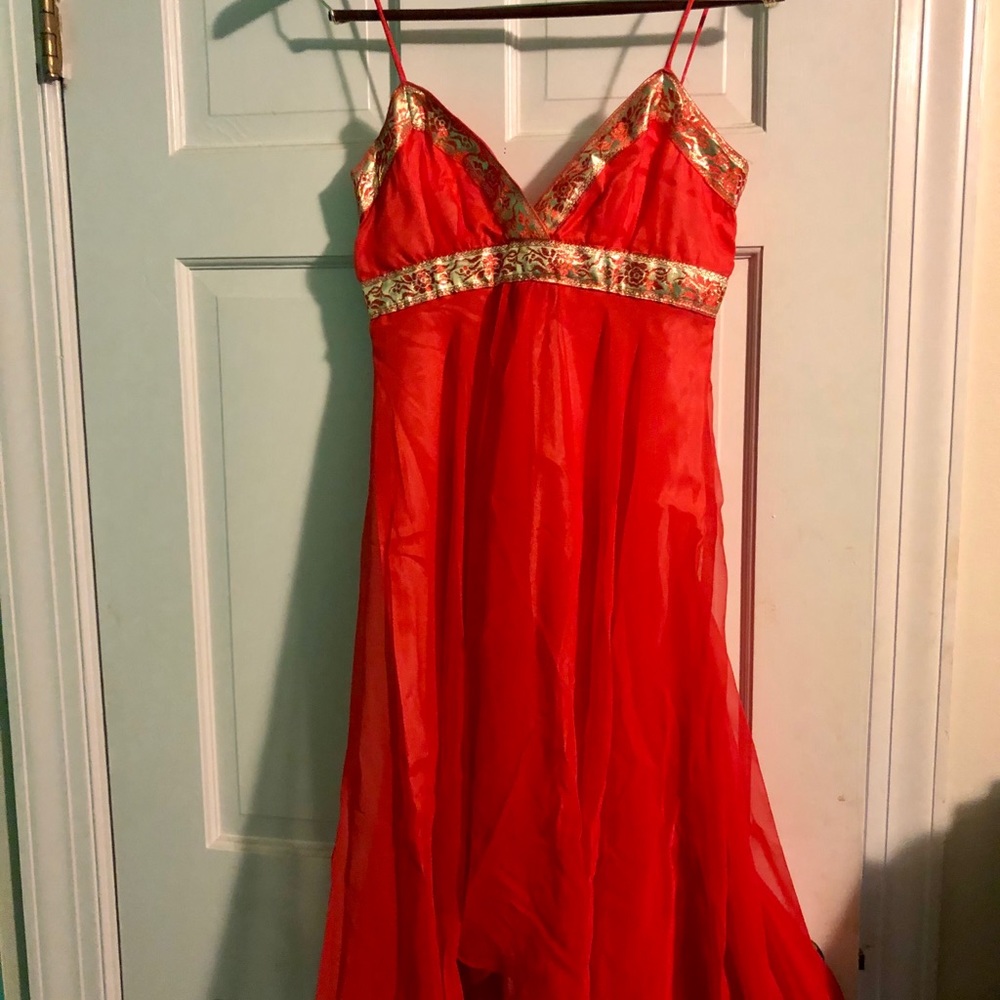 Zum zum by Niki Livas orange short formal dress